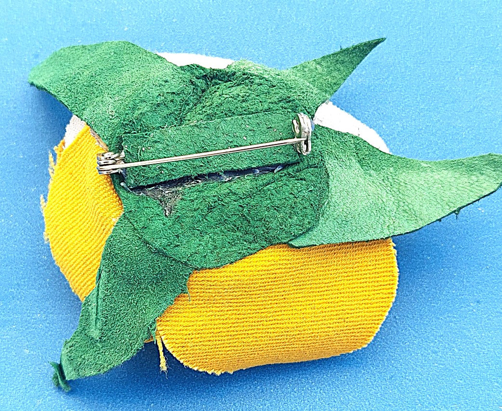 Broche Rose - Ethnique jaune et blanc