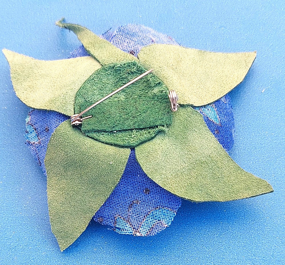 Broche Rose - Flowers bleu Azur