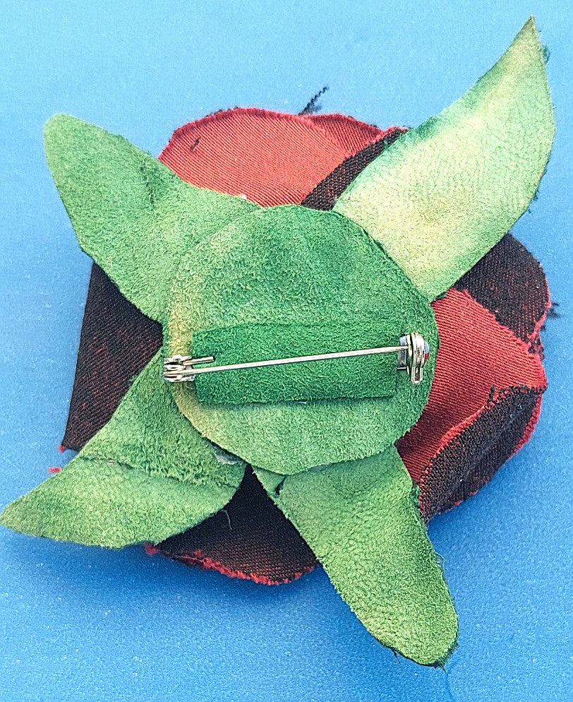 Broche Rose - Bordeau & Noir